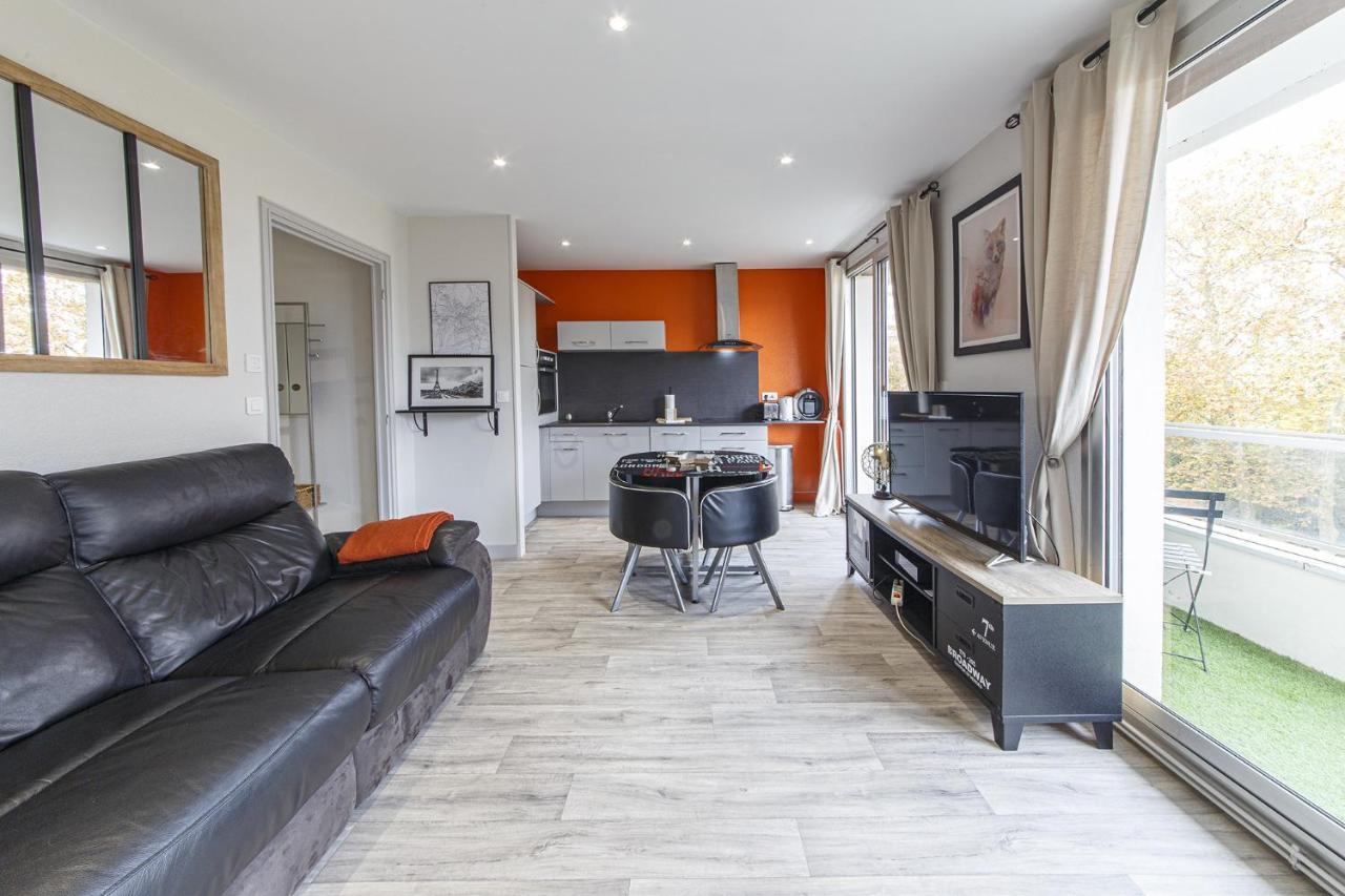 Chic Appartement Vue Sur Parc Au Calme Angers Eksteriør bilde